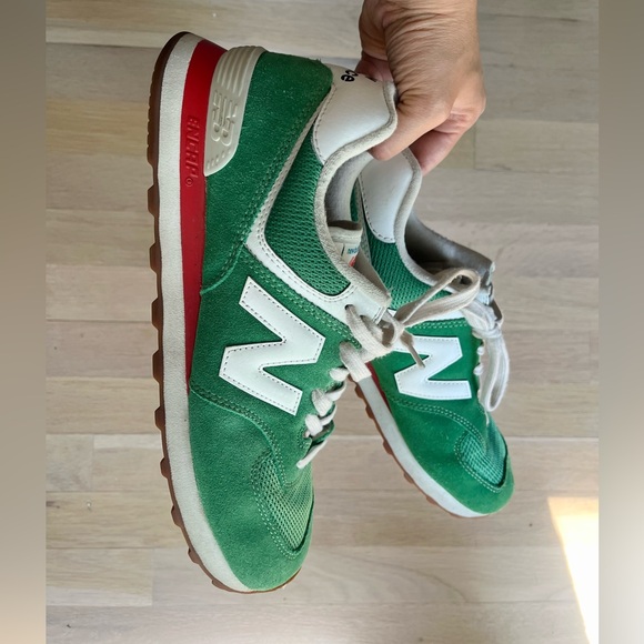 New Balance 574 flag green sneakers- Size 10 - Picture 6 of 7